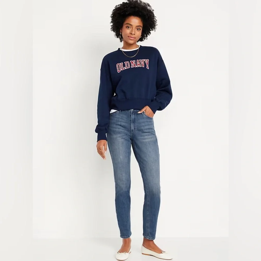 Old Navy High-Waisted Wow Straight Ankle Jeans